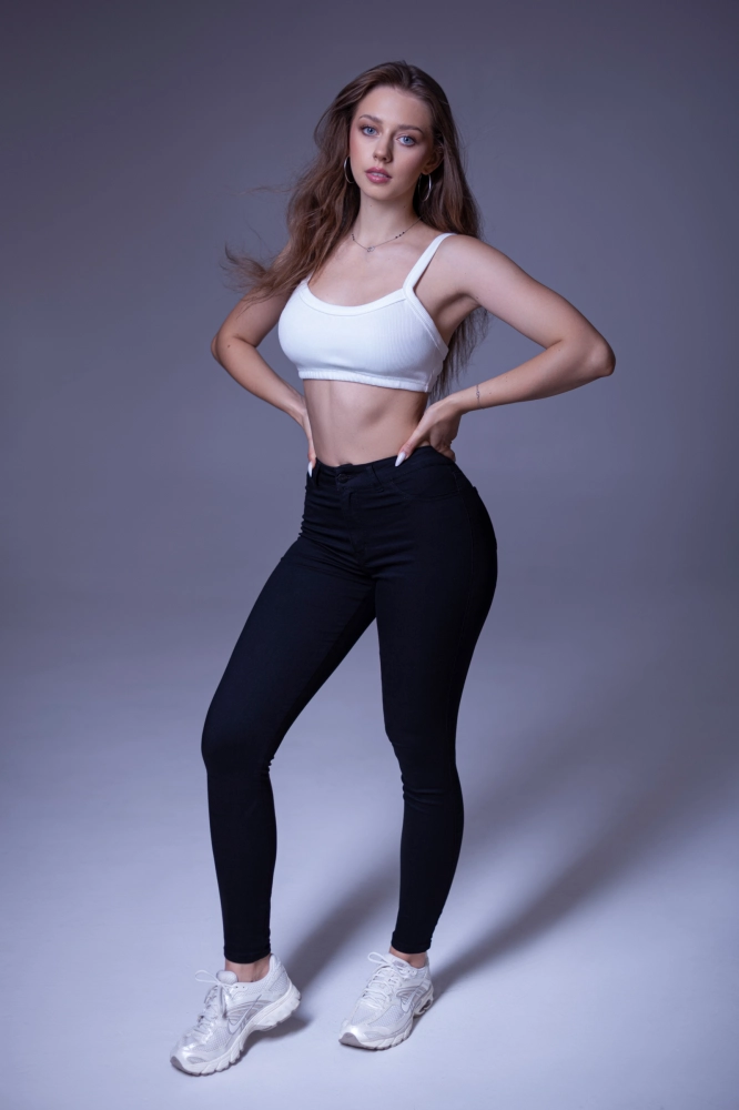 Contour Skinny Black